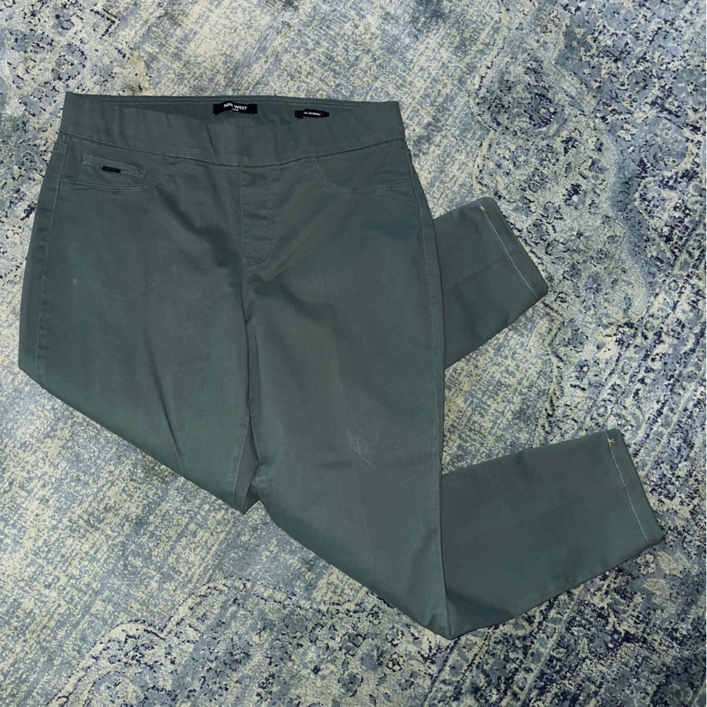 Nine West Pants 12